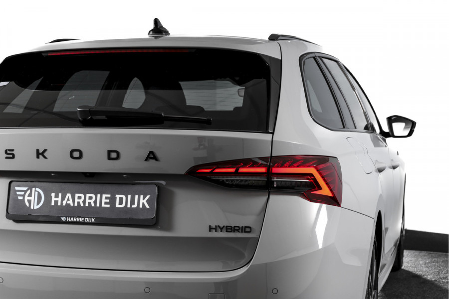Škoda Octavia Combi 1.5 TSI MHEV 150 PK Sportline Business | Elek. Trekhaak | Matrix Led | Adapt. Cruise | Winterpakket | 13 inch Navi | Camera | NAV + App. Connect | ECC | Elek. Klep | LM 18" | 2748