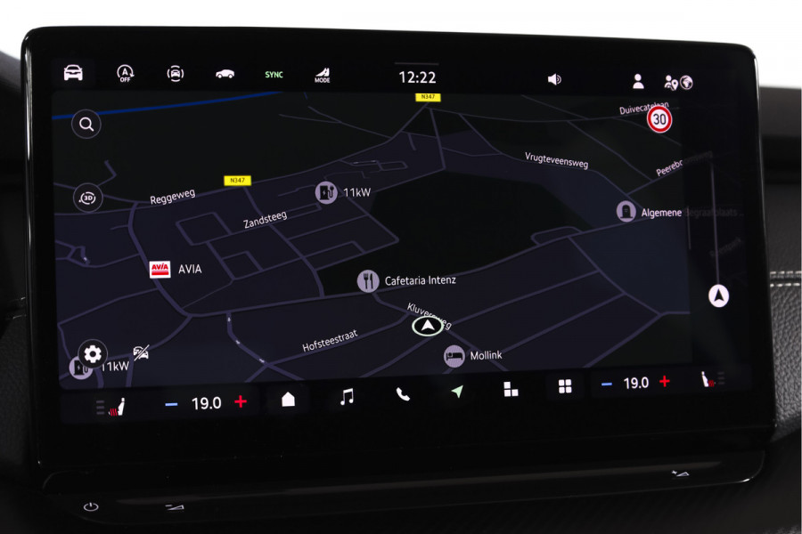 Škoda Octavia Combi 1.5 TSI MHEV 150 PK Sportline Business | Elek. Trekhaak | Matrix Led | Adapt. Cruise | Winterpakket | 13 inch Navi | Camera | NAV + App. Connect | ECC | Elek. Klep | LM 18" | 2748
