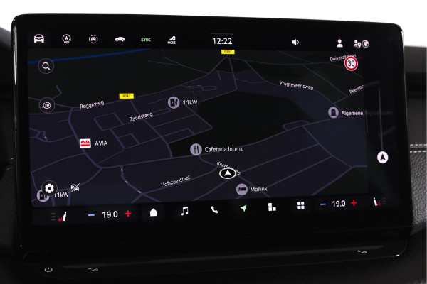 Škoda Octavia Combi 1.5 TSI MHEV 150 PK Sportline Business | Elek. Trekhaak | Matrix Led | Adapt. Cruise | Winterpakket | 13 inch Navi | Camera | NAV + App. Connect | ECC | Elek. Klep | LM 18" | 2748
