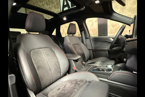 Ford Kuga 2.5 PHEV ST-Line X | Pano | Stuur/Stoelverwarming | HUD | Carplay | Camera