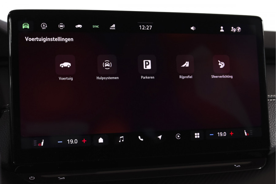Škoda Octavia Combi 1.5 TSI MHEV 150 PK Sportline Business | Elek. Trekhaak | Matrix Led | Adapt. Cruise | Winterpakket | 13 inch Navi | Camera | NAV + App. Connect | ECC | Elek. Klep | LM 18" | 2748