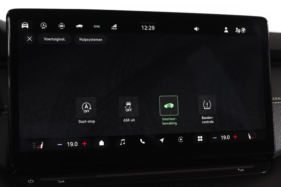 Škoda Octavia Combi 1.5 TSI MHEV 150 PK Sportline Business | Elek. Trekhaak | Matrix Led | Adapt. Cruise | Winterpakket | 13 inch Navi | Camera | NAV + App. Connect | ECC | Elek. Klep | LM 18" | 2748