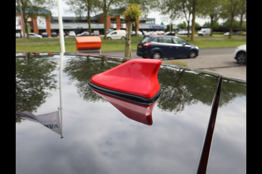 Renault Captur 1.2 TCe Intens Navi / Camera / Trekh / Keyless / Pdc / Cruise / G3 lpg installatie aanwezig