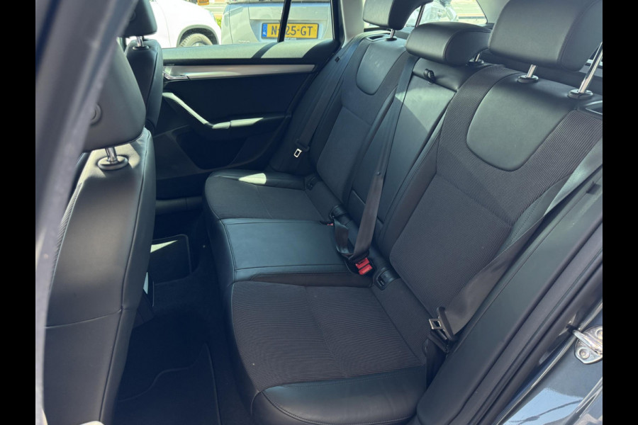 Škoda Octavia Combi 1.0 TSI Greentech Business Edition NL-AUTO | NAVI | ECC