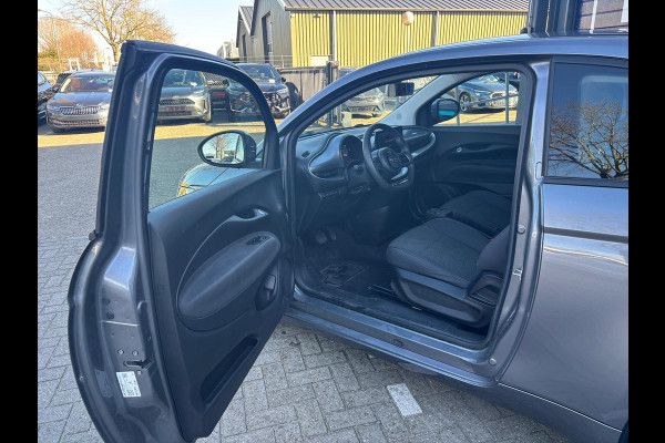 Fiat 500E 3+1 Icon 42 kWh 118 pk Automaat SOH 100% 42 kWh | Navi | CarPlay | DAB | PDC | 28.000 km 100% Electrisch, Extra achterdeur rechts | 11 kW laden | 85 kW snelladen | BTW-auto