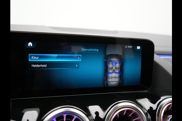 Mercedes-Benz EQA 250+ Business Line 74 kWh LONG RANGE 191pk Dealer O.H. | MBUX Widescreen Navi | Camera | Sfeerverlichting | 18"L.M | Sportstoelen Verwarmd | Apple Carplay | Cruise Control | Navigatie | DAB |