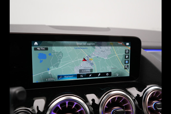 Mercedes-Benz EQA 250+ Business Line 74 kWh LONG RANGE 191pk Dealer O.H. | MBUX Widescreen Navi | Camera | Sfeerverlichting | 18"L.M | Sportstoelen Verwarmd | Apple Carplay | Cruise Control | Navigatie | DAB |