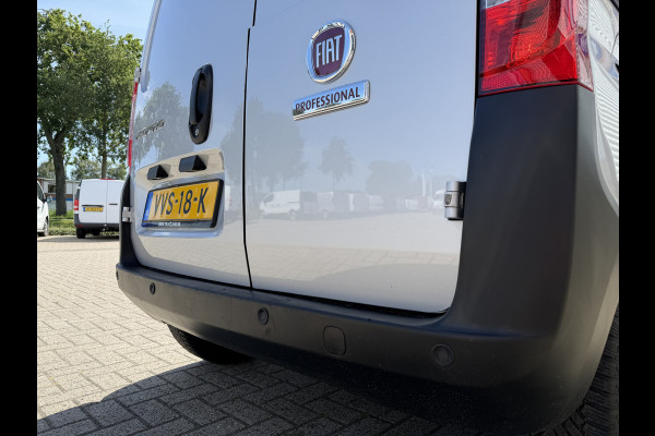 Fiat Fiorino 1.3 MJ Adventure / vaste prijs rijklaar € 9.950 ex btw / lease vanaf € 168 / euro 6 / bpm vrij / zilver metallic / airco / cruise / navi / schuifdeur / pdc achter !
