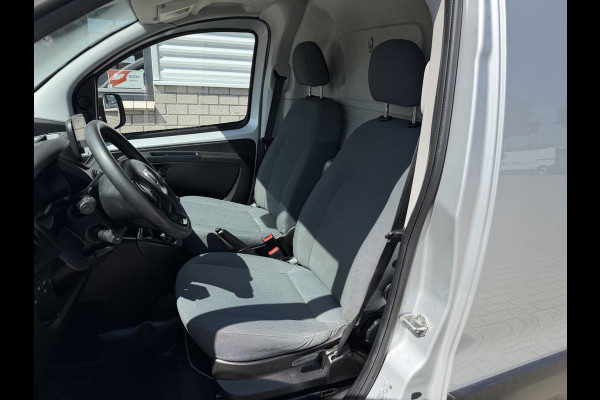 Fiat Fiorino 1.3 MJ Adventure / vaste prijs rijklaar € 9.950 ex btw / lease vanaf € 168 / euro 6 / bpm vrij / zilver metallic / airco / cruise / navi / schuifdeur / pdc achter !
