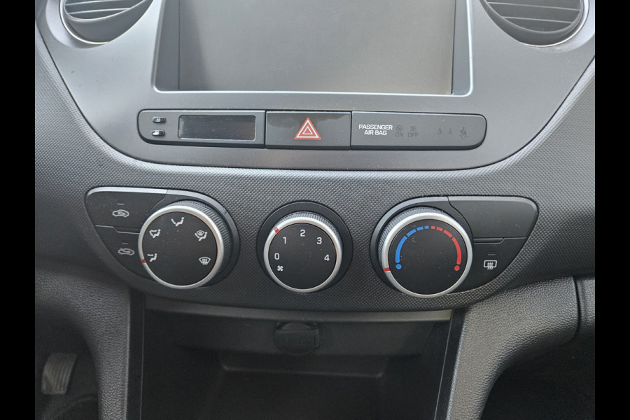 Hyundai i10 1.0i i-Drive Leuke Auto! NAP! Dealer Onderhouden!