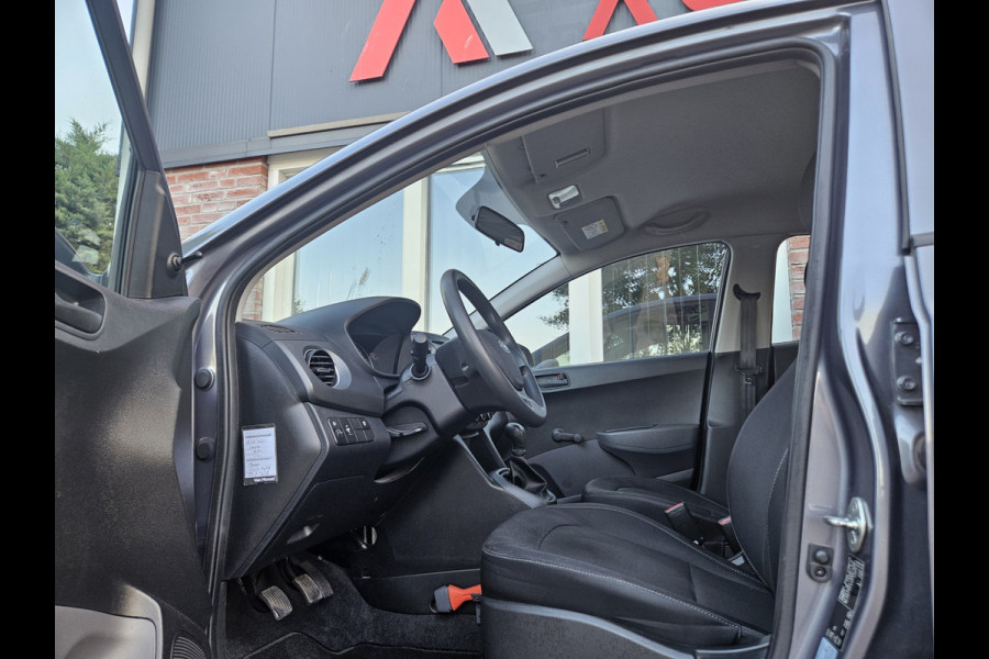 Hyundai i10 1.0i i-Drive Leuke Auto! NAP! Dealer Onderhouden!