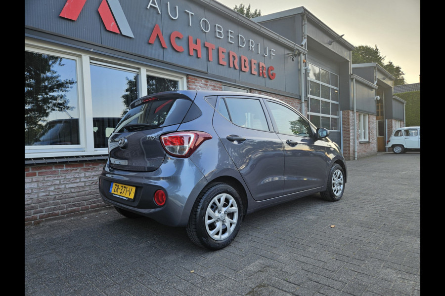 Hyundai i10 1.0i i-Drive Leuke Auto! NAP! Dealer Onderhouden!