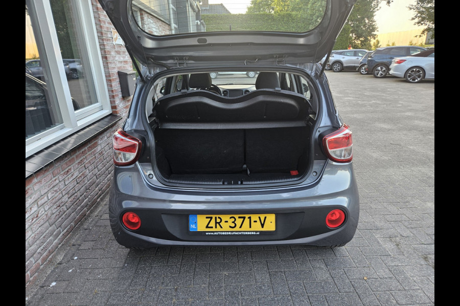 Hyundai i10 1.0i i-Drive Leuke Auto! NAP! Dealer Onderhouden!