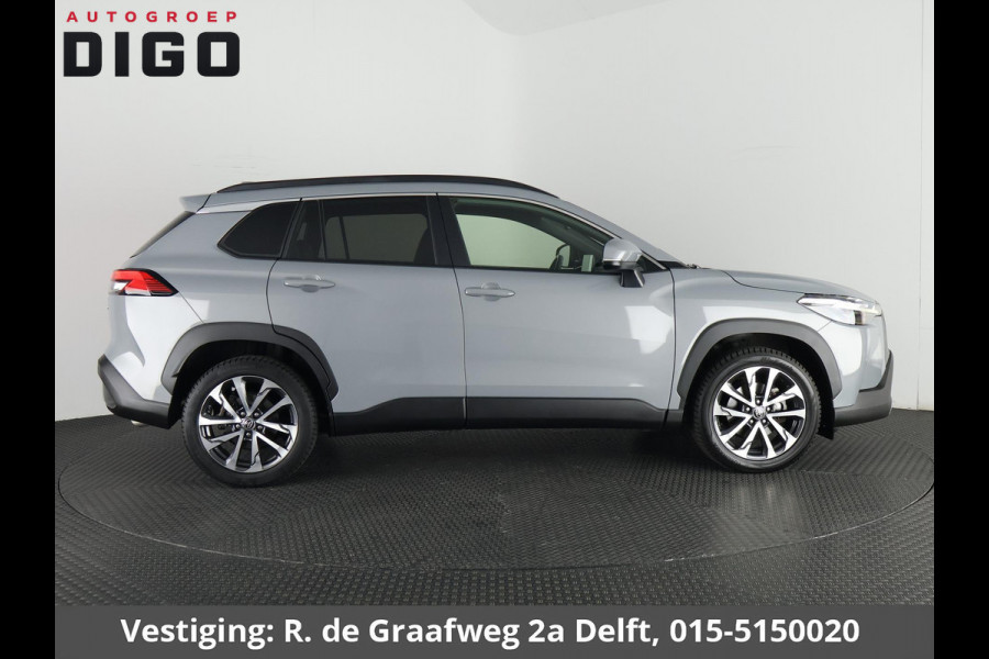 Toyota Corolla Cross 2.0 High Power Hybrid First Edition | Apple Carplay & AndroidAUTO | Stoelverwarming | BSM | Elektrische kofferbak |