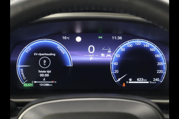 Toyota Corolla Cross 2.0 High Power Hybrid First Edition | Stoelverwarming | Navigatie | Half Leder | Apple Carplay & AndroidAUTO | 1e eigenaar |