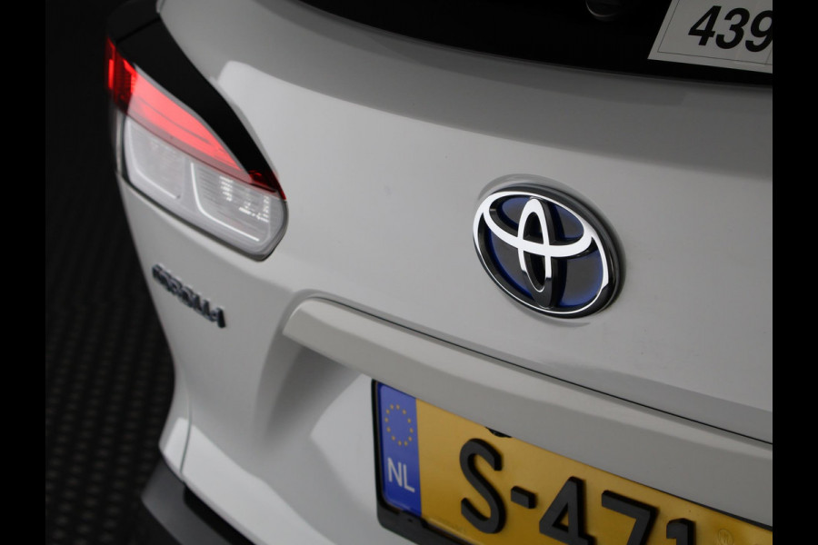 Toyota Corolla Cross 2.0 High Power Hybrid First Edition | Stoelverwarming | Navigatie | Half Leder | Apple Carplay & AndroidAUTO | 1e eigenaar |