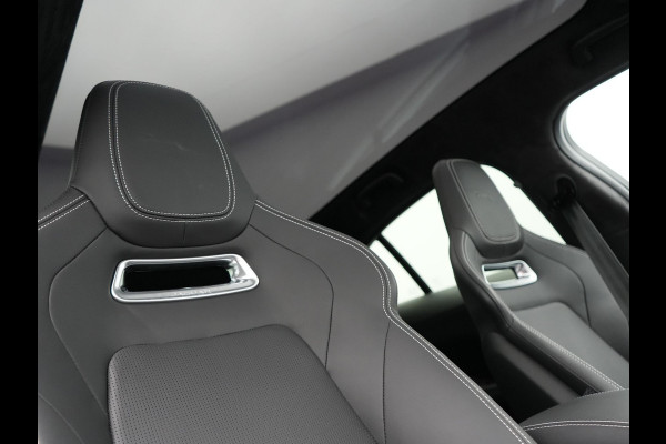 Jaguar I-PACE EV400 R-Dynamic 90kWh HSE FACELIFT MODEL INCL BTW | Luchtvering | Panodak | Adaptive Cruise | Lederen Kuipstoelen Memory & Ventilatie | Alcantara Hemel |  22"L.M | Head Up | Meridian Sound | Keyless | Apple Carplay |