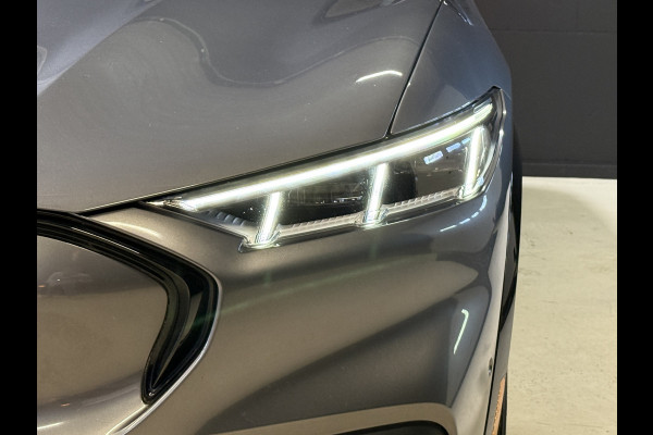Ford Mustang Mach-E Extended AWD 98 kWh | Panoramadak | B&O | 360 Camera