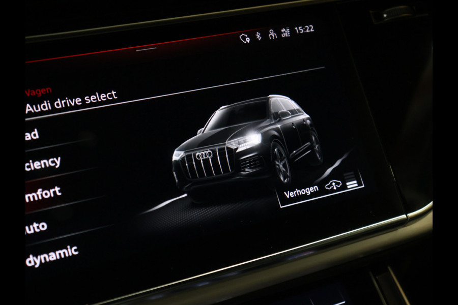 Audi Q7 60 TFSI e quattro S-Line Sport Plus [LUCHTVERING, 22INCH, BANG & OLUFSEN, ELEKTRISCHE STOELEN, APPLE CARPLAY, ANDROID, STOELVERWARMING, CAMERA, TREKHAAK UITKLAPBAAR, ELEKTRISCHE ACHTERKLEP, NIEUWSTAAT]
