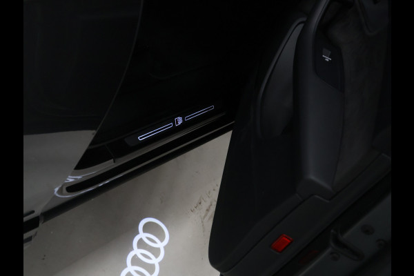 Audi Q7 60 TFSI e quattro S-Line Sport Plus [LUCHTVERING, 22INCH, BANG & OLUFSEN, ELEKTRISCHE STOELEN, APPLE CARPLAY, ANDROID, STOELVERWARMING, CAMERA, TREKHAAK UITKLAPBAAR, ELEKTRISCHE ACHTERKLEP, NIEUWSTAAT]