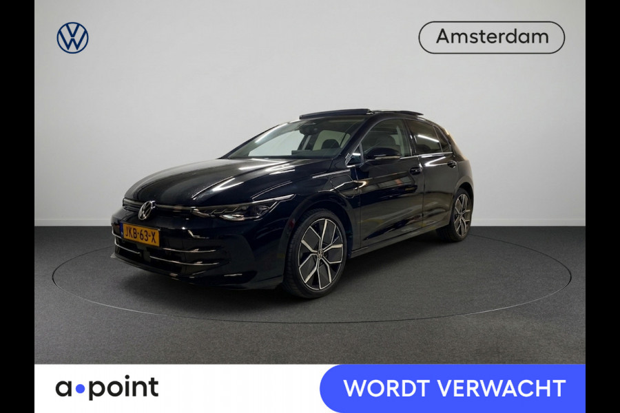 Volkswagen Golf 1.5 eHybrid Style Edition 204 pk Automaat (DSG) | Verlengde garantie | Navigatie via App | Panoramadak | Parkeersensoren (Park assist) | Achteruitrijcamera |