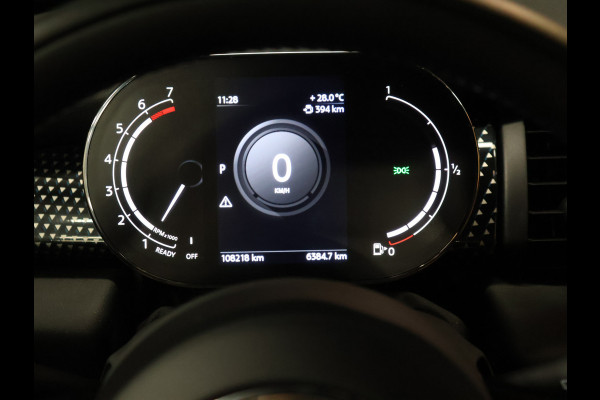 MINI Cabrio 1.5 Cooper Sidewalk Edition [APPLE CARPLAY, HARMAN KARDON, STOELVERWARMING, HEAD UP, DIGITAL DASH, CAMERA, CRUISE CONTROL, PDC V+A, NAVIGATIE, NIEUWSTAAT]