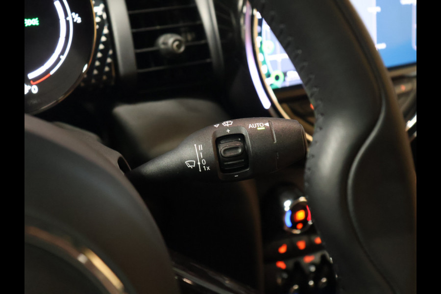 MINI Cabrio 1.5 Cooper Sidewalk Edition [APPLE CARPLAY, HARMAN KARDON, STOELVERWARMING, HEAD UP, DIGITAL DASH, CAMERA, CRUISE CONTROL, PDC V+A, NAVIGATIE, NIEUWSTAAT]