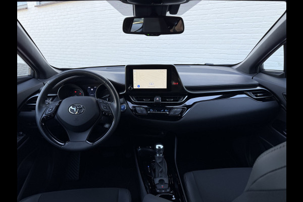 Toyota C-HR 1.8 Hybrid Team D | ACC | CarPlay | Camera | Keyless | 18 inch