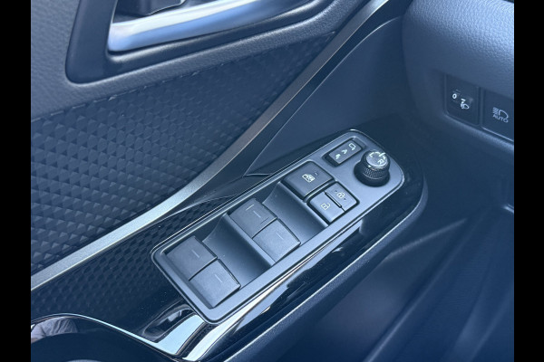 Toyota C-HR 1.8 Hybrid Team D | ACC | CarPlay | Camera | Keyless | 18 inch
