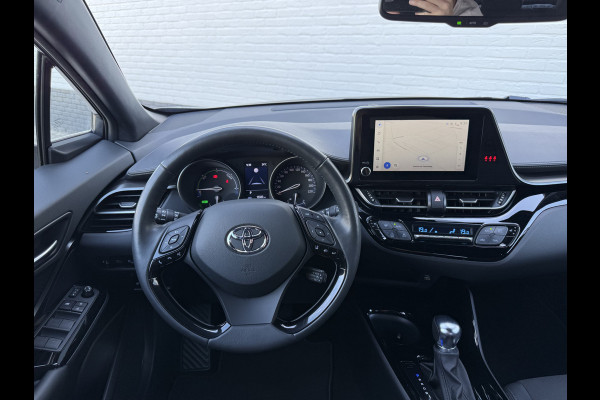 Toyota C-HR 1.8 Hybrid Team D | ACC | CarPlay | Camera | Keyless | 18 inch