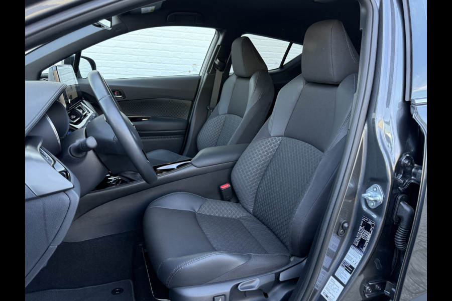 Toyota C-HR 1.8 Hybrid Team D | ACC | CarPlay | Camera | Keyless | 18 inch