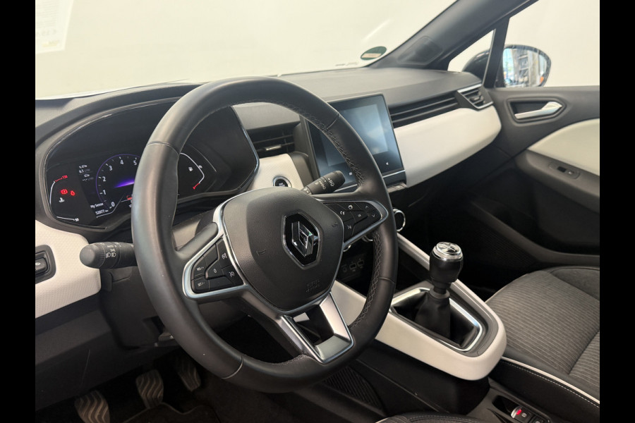 Renault Clio 1.0 TCe 90 Techno Voorstoelen verwarmd Achteruitrij Camera 24 Maanden garantie* (Vraag naar de voorwaarden)
