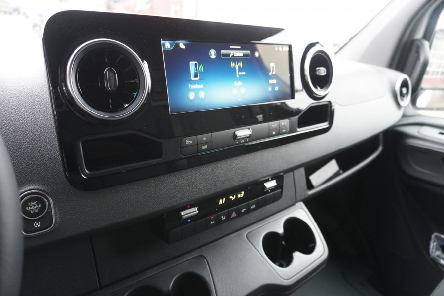 Mercedes-Benz Sprinter 317 170PK L2H2 Select Automaat Airco | Cruise | Camera | Carplay | Trekhaak 3.500KG
