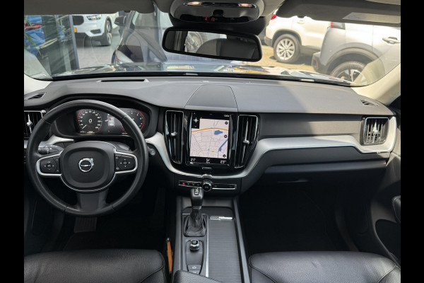 Volvo XC60 2.0 T5 Momentum NL-AUTO | D-RIEM V.V. | PANODAK | CAMERA