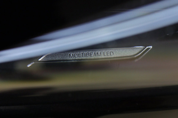 Mercedes-Benz CLA-Klasse 250 PANO/CARPLAY/CAM/MEM/NAVI/ACC/VOL