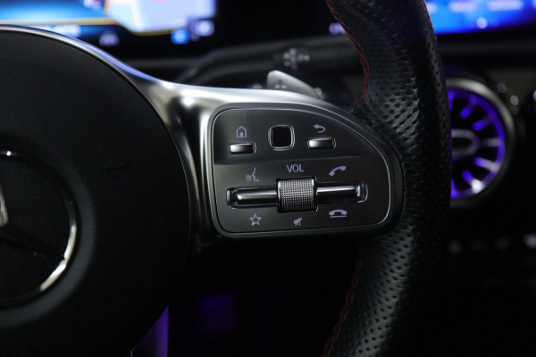 Mercedes-Benz CLA-Klasse 250 PANO/CARPLAY/CAM/MEM/NAVI/ACC/VOL