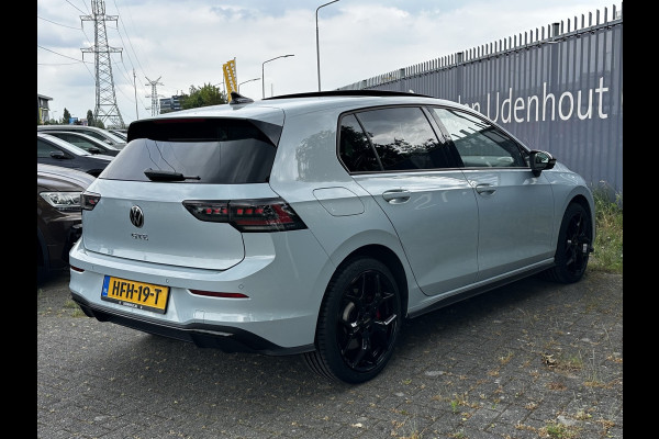 Volkswagen Golf GTE 1.5 TSI eHybrid 272pk DSG | Panoramadak | 360 camera | Stoelverwarming | Side assist / Demonstratieauto