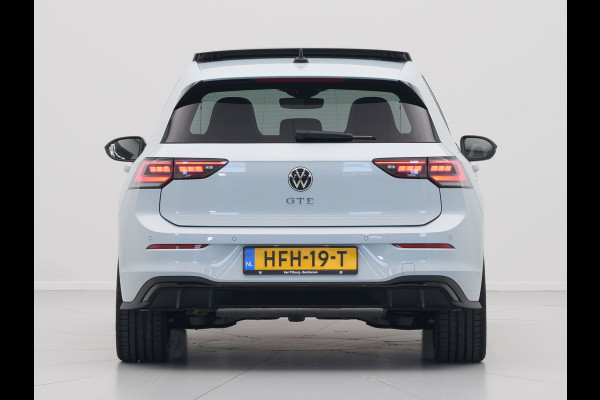 Volkswagen Golf GTE 1.5 TSI eHybrid 272pk DSG | Panoramadak | 360 camera | Stoelverwarming | Side assist / Demonstratieauto