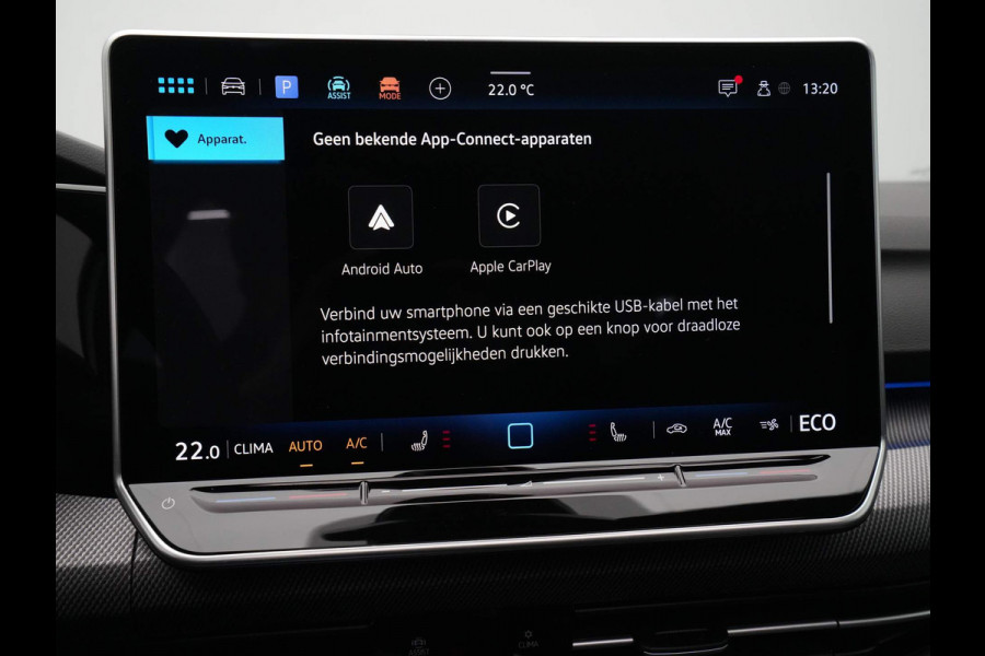 Volkswagen Golf GTE 1.5 TSI eHybrid 272pk DSG | Panoramadak | 360 camera | Stoelverwarming | Side assist / Demonstratieauto