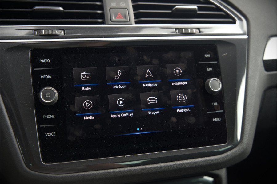 Volkswagen Tiguan 1.4 TSI eHybrid Elegance Business | Stoelverwarming | Stuurverwarming | iQ Light | Adaptive Cruise Control | Trekhaak | Apple Carplay | Navigatie | Camera | SOH 84%