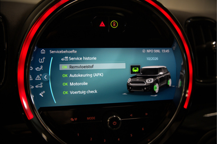 MINI Countryman 1.5 Cooper S E ALL4 Chili | Panoramadak | Stoelverwarming | Stuurverwarming | Head-Up Display | Camera | Apple Carplay | Keyless | Cruise Control | Navigatie | SOH 90%
