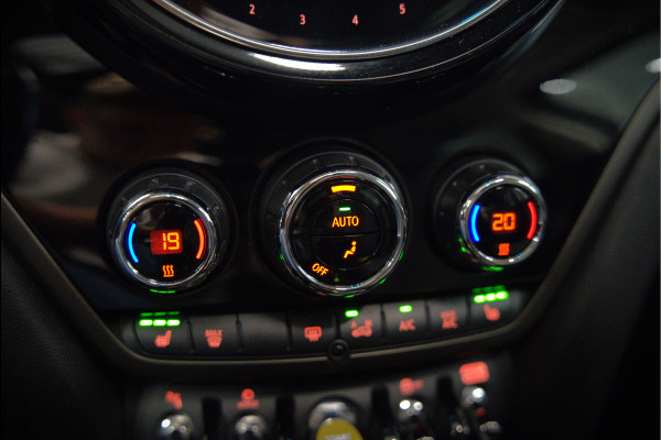 MINI Countryman 1.5 Cooper S E ALL4 Chili | Panoramadak | Stoelverwarming | Stuurverwarming | Head-Up Display | Camera | Apple Carplay | Keyless | Cruise Control | Navigatie | SOH 90%