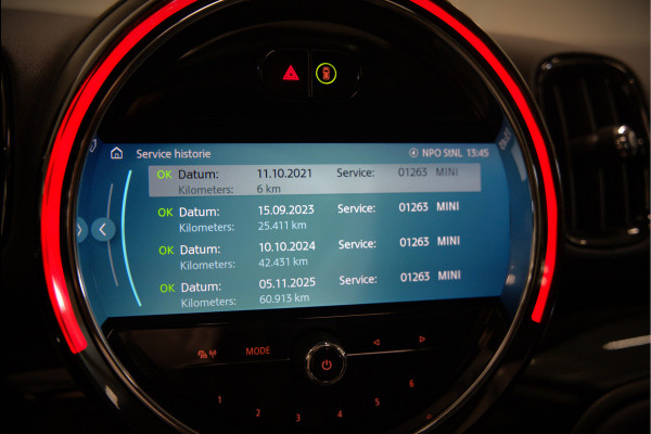 MINI Countryman 1.5 Cooper S E ALL4 Chili | Panoramadak | Stoelverwarming | Stuurverwarming | Head-Up Display | Camera | Apple Carplay | Keyless | Cruise Control | Navigatie | SOH 90%