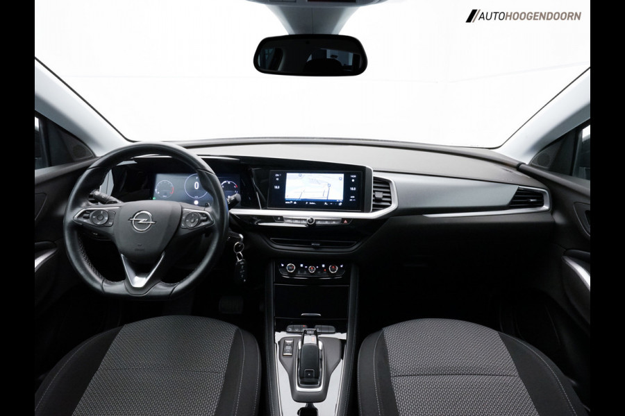Opel Grandland 1.2 Turbo Edition Sport (TREKHAAK,ACHTERUITRIJCAMERA,APPLE CARPLAY,ADAPTIVE CRUISE,DIGI,CLIMATE,TOPCONDITIE)