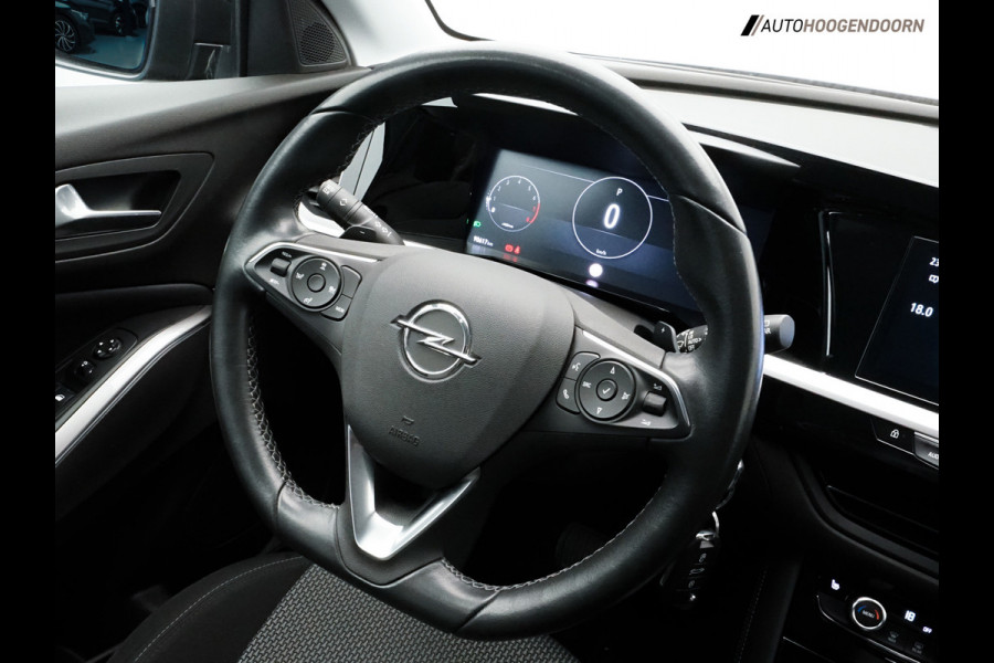 Opel Grandland 1.2 Turbo Edition Sport (TREKHAAK,ACHTERUITRIJCAMERA,APPLE CARPLAY,ADAPTIVE CRUISE,DIGI,CLIMATE,TOPCONDITIE)