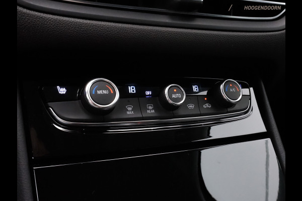 Opel Grandland 1.2 Turbo Edition Sport (TREKHAAK,ACHTERUITRIJCAMERA,APPLE CARPLAY,ADAPTIVE CRUISE,DIGI,CLIMATE,TOPCONDITIE)