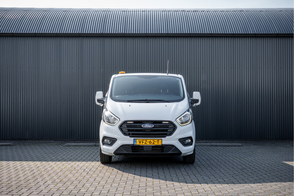 Ford Transit Custom 2.0 EcoBlue L2H1 | 130PK | Volledig Ingericht | LED | Cruise | PDC | Airco | Trekhaak