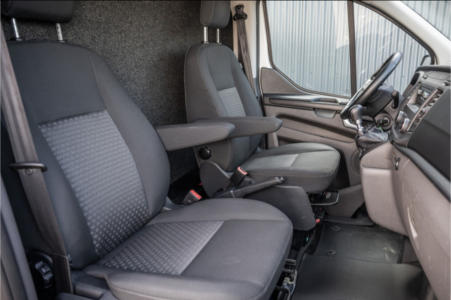 Ford Transit Custom 2.0 EcoBlue L2H1 | 130PK | Volledig Ingericht | LED | Cruise | PDC | Airco | Trekhaak