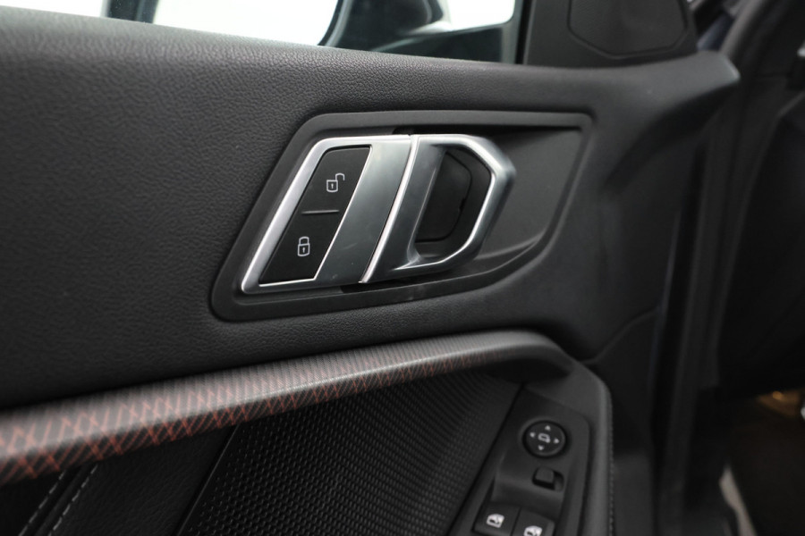 BMW 2 Serie Gran Coupé 218i High Executive Automaat, M-sport, Leer, Digitaal Dash