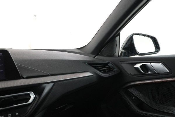 BMW 2 Serie Gran Coupé 218i High Executive Automaat, M-sport, Leer, Digitaal Dash